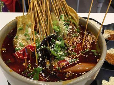 冷鍋串串培訓(xùn)機(jī)構(gòu)哪家味道好？蜀味緣味道正宗現(xiàn)涮現(xiàn)食