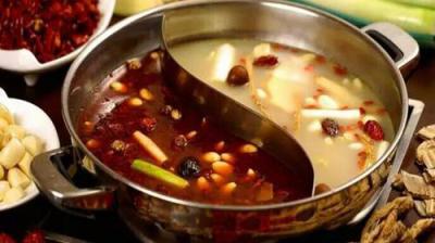 四川火鍋底料技術(shù)哪里好？免費(fèi)提供開店技術(shù)指導(dǎo)