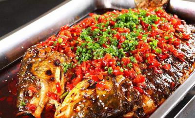成都學(xué)萬州烤魚技術(shù)培訓(xùn)機構(gòu)哪里正宗？師傅親自示范