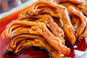 ?四川正宗現(xiàn)撈鹵菜技能做法哪里好？鹵菜訓(xùn)練學(xué)校