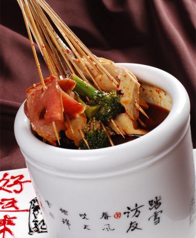 四川串串香技術(shù)做法哪里一對一教學(xué)？火鍋勾兌方法技巧
