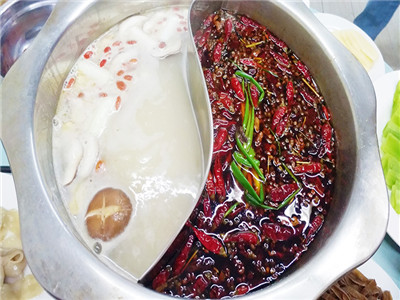 四川小火鍋底料技術(shù)做法哪里好？自助小火鍋技術(shù)培訓