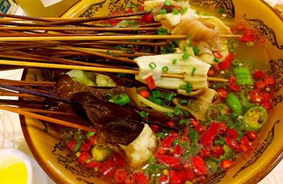 四川冷串缽缽雞技術(shù)培訓(xùn)哪里好？可開(kāi)店亦可擺攤