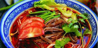 火鍋米線技術(shù)做法哪里一對(duì)一教學(xué)？成都餐飲培訓(xùn)學(xué)校