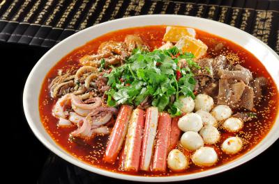 四川在哪里學(xué)習(xí)冒菜技術(shù)呢？成都冒菜技術(shù)培訓(xùn)