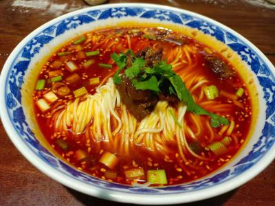 成都面食技術(shù)培訓(xùn)在哪里好？培訓(xùn)期間教師全過(guò)程指導(dǎo)