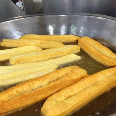  酥脆無礬油條的技術(shù)培訓(xùn)在哪里？成都小吃培訓(xùn)中心