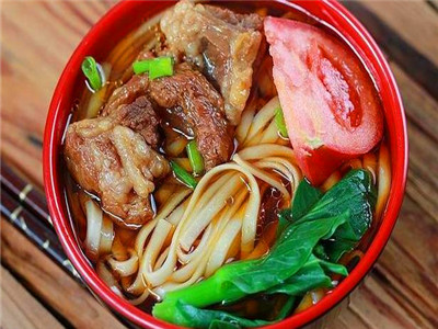 牛肉面食技術培訓班哪里比較好？牛肉面食培訓學校