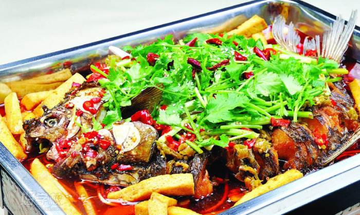 成都烤魚培訓(xùn)學(xué)校哪家好？培訓(xùn)專業(yè)烤魚班哪家好？