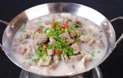 羊肉湯技術(shù)培訓內(nèi)容有哪些?羊肉湯技術(shù)培訓班多少錢?