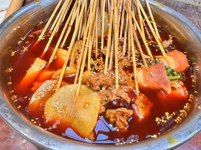 學(xué)做冷鍋串串技術(shù)培訓(xùn)多少錢(qián)？